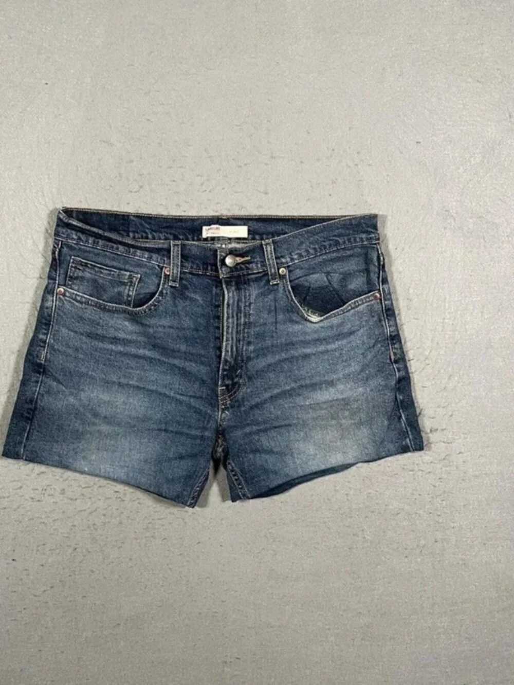 Levi’s Signature Blue Cropped Denim Shorts W34 I4
